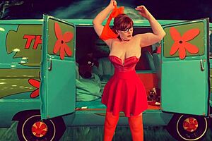 I fuck granny velma dinkleys haunted mystery with creampie