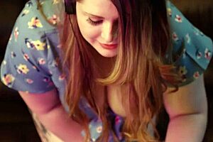 Super-Sized Cleaning Lady Gets Lesbian Owners Attention - Estella Bathory And Mischievous Kitty