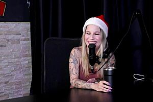 Loira Tem A Buceta Fodida Depois De Falar Que Era Muito Assediada Coisas Que Te Broxa � Submissa N�o Gosta De Dor Ao Extremo E Ser� Que Daria Pro Mano Brown - Baby Fire Watch On Sheer Red