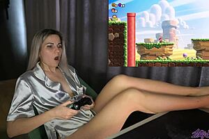 Horny cosplayer orgasms from vibrator during stream