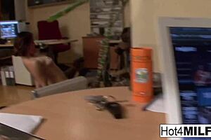 brunette milf, you ready for cum on your face?