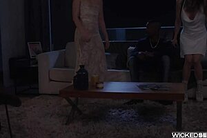 Watch Clout Episode 4 with Maddy May and Anna Claire Clouds 😈