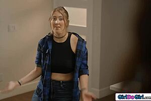 Lulu Chu Seduces Electra Rayne Passionately