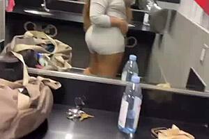 Mila Hot Big Ass I Cum on Her Big Butt Before It Was So Hot and Amazing