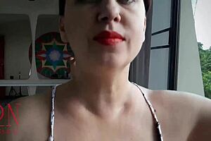 The Boss Fucks the Employee in the Mouth and Pussy