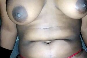 Discover the Fast Cum of Her Natural Tits and Pussy