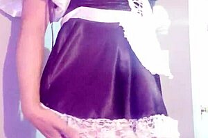 i'm jazmints, a hot shemale, an' i wanna fuck ya hard