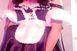 i'm jazmints, a hot shemale, an' i wanna fuck ya hard