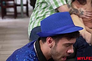 Mylfex speed round with ex college mates.