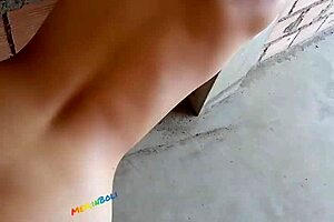 Peruvian Wife Fucks Bricklayer On Terrace