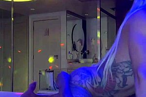 mc had a private party in the motel with the blonde lady