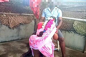 Indian saree aunty very hot fuck in young 18+ boy