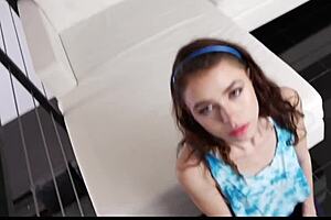 Stepdaughter Discovers Stepdads Dirty Secret And Decides To Make His Fantasies Come True - Dadbangsme