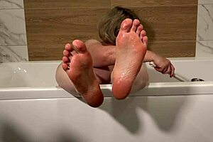 Do You Want To Wash My Feet? Mature Milf Foot Fetish In Bath