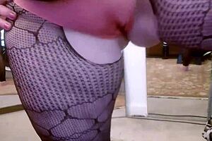 385 from dawnskye1962 british bloke nigel calls halfway around the world to get some dawn time 😘