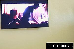 pretty redhead whipping her own ass until she cums 😩