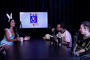 Faz a putaria de verdade gosta do saco grande do pau pra sentir batendo na buceta colocou o plug no cu e o 69 - tifany rocha swing cast watch on sheer red