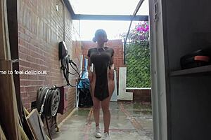 Outdoor webcam flashing and fingering big tits