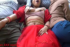 Indian Xxx Desi Step Family In Hindi