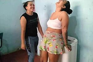 Neighbors Provoke Oral Sex In This Group!