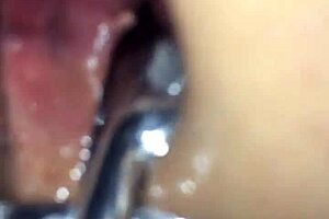 Shemale uses speculum on me in intriguing way