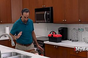 When PIPES BURST, BOUNDARIES BREAK with CHARLI PHOENIX!