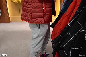 Latina sucking dick for christmas presents