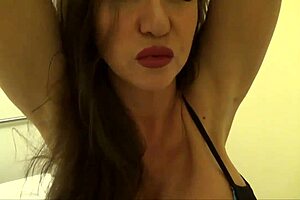 in this big bikini vlog, mrs james shows her heavy breasts in a big bikini