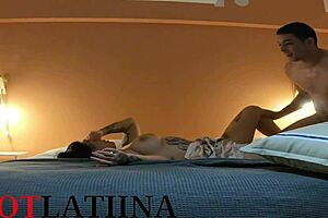 Pague El Hospedaje Con Sexo En New Year