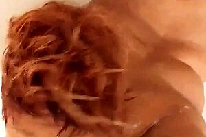 feeling so good in the shower with bbw danielle