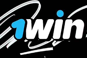 Pollypetrovaxxx performs intense blowjob session