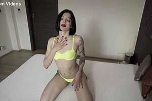 Madison Quinn's intense session preview