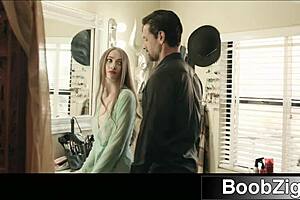 Gorgeous Model Poses Naked After Photoshoot