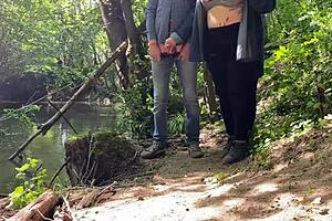 Tempting Handjob from Voluptuous Mature MILF Outdoors