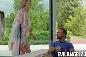 Lia's Big Family Adventures 2 - Erik Everhard, Vince Karter, Carolina Savage