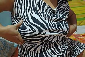 Indian couple enjoys passionate homemade sex