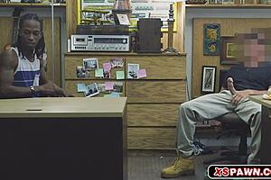 luscious hottie babe getting her pussy banged 😍