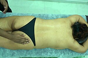 Big ass latina gets massage from desi black boy!