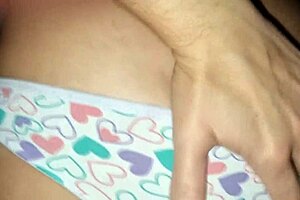 Esposa Recibiendo Mucho Semen En Su Trasero Y Coño Y Cornudo Dejando Toda Limpia Karina Y Lucas