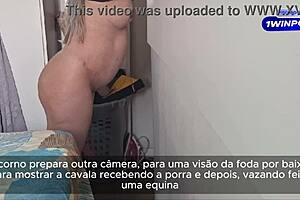 Casada Recebendo Muita Porra E Vazando Pela Buceta