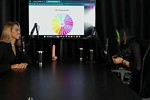 safada gótica demonstra seu boquete tem os peitos chupados depois de dizer que se relacionaria com fãs - carol rhcp sheer red 😈