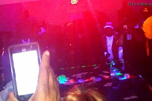 Did cherise roze strip at queens super lounge halloween party in phila pa?