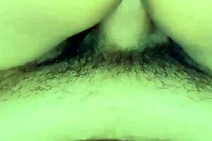 sinakyan ko ang titi ni bagguetzz sa upuan pag matigas