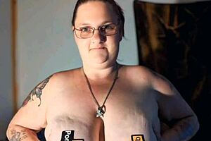 Big titt trailer park milf indulges drblackjohnsonxxxs bbc while husband works