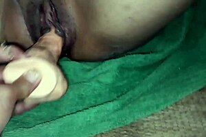 busty blonde gets fucked on first date 😍