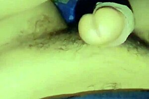 sinakyan ko ang titi ni bagguetzz sa upuan pag matigas