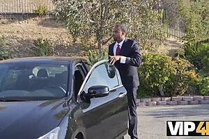 Big Cock Challenge With Hollie Mack In Vip4k Scene