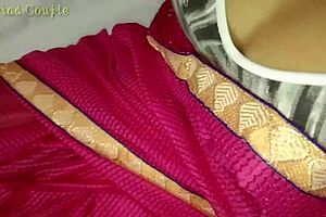 गाव की आंटी की चुत मार के चुचे पे लंड का रस डाला