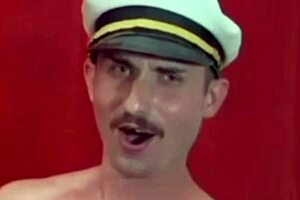 saymon metendo gostoso sua pica doce na gostosa e se exibindo no strip