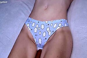 Teasing Cute Babe Wants Big Cock Creampie So Badly